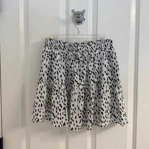 Princess Polly Black/White Speckled Mini Skirt, size 4